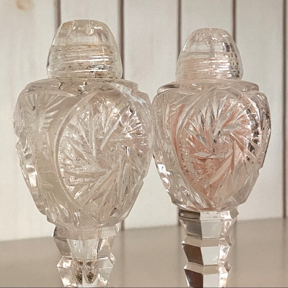 Post War Czech Bohemian 1940s Vintage Large Crystal Salt/Pepper Shakers - Picture 2 of 5